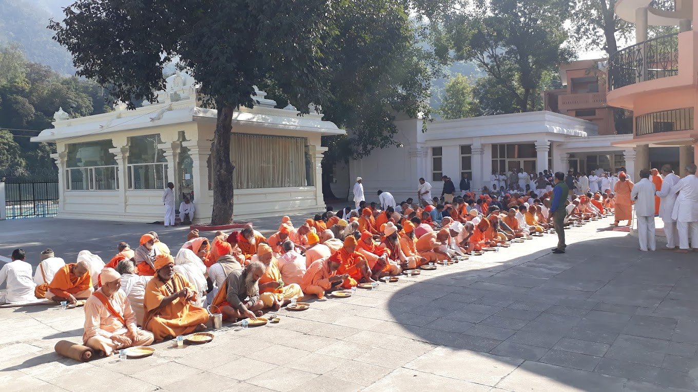 rishikesh - ma katyani mandir gian kartar ashram